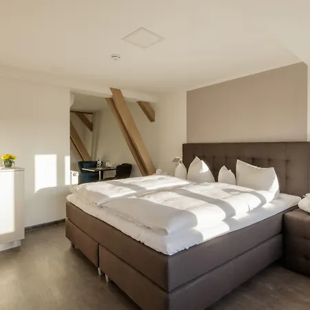 Rabe Hotel